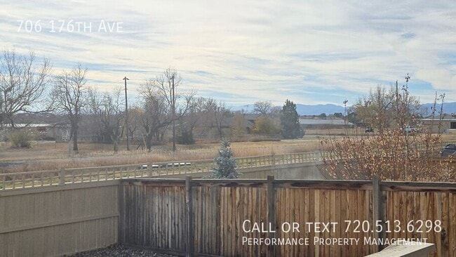 Building Photo - 706 176th Ave