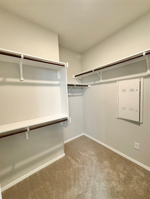 Building Photo - 204 Tillage Rd