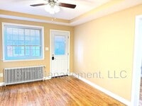 Building Photo - 8800 Plymouth St