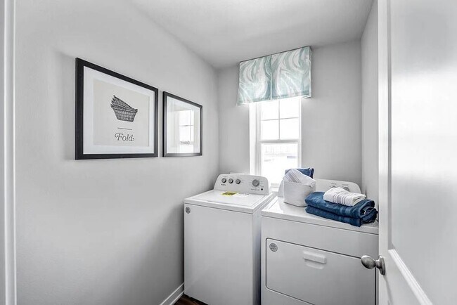 Building Photo - 4148 Glenview St