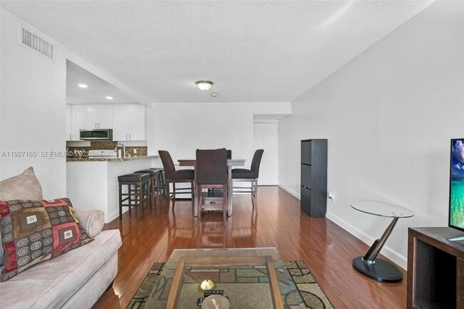 Building Photo - 3545 NE 167th St