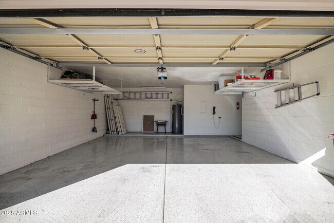 Building Photo - 6349 N 78th St
