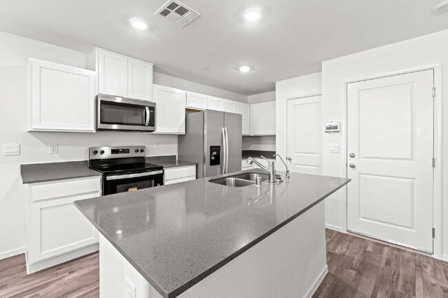 Building Photo - 4919 Olive Mesa Ave