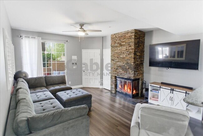 Building Photo - 23845 Del Monte Dr.