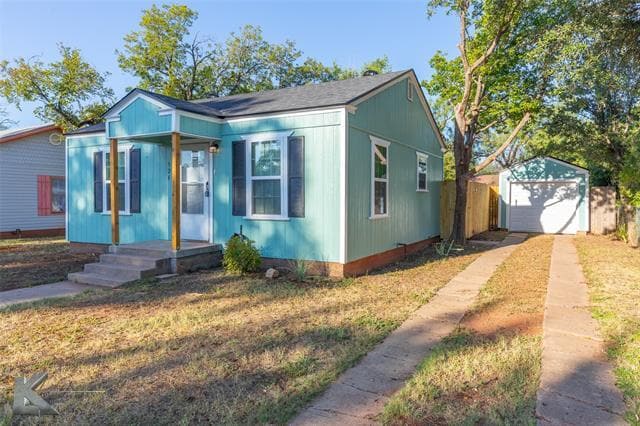 Building Photo - 926 Sunset Dr
