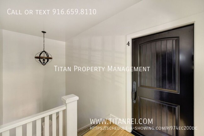 Building Photo - Downtown 1bed/1bath -Managed by Titan Prop...