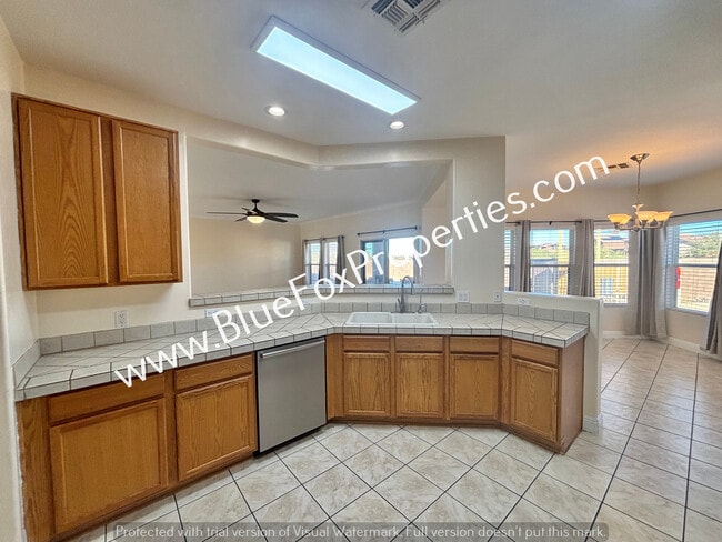 Building Photo - 13303 E Almond Crest Dr