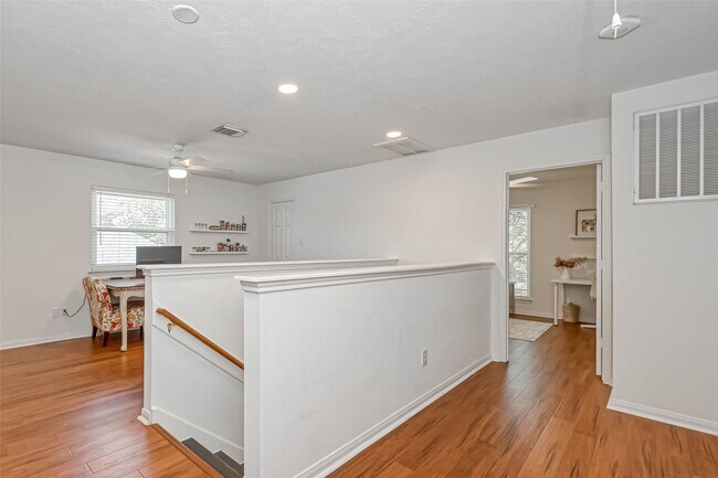 Building Photo - 16535 Oat Mill Dr