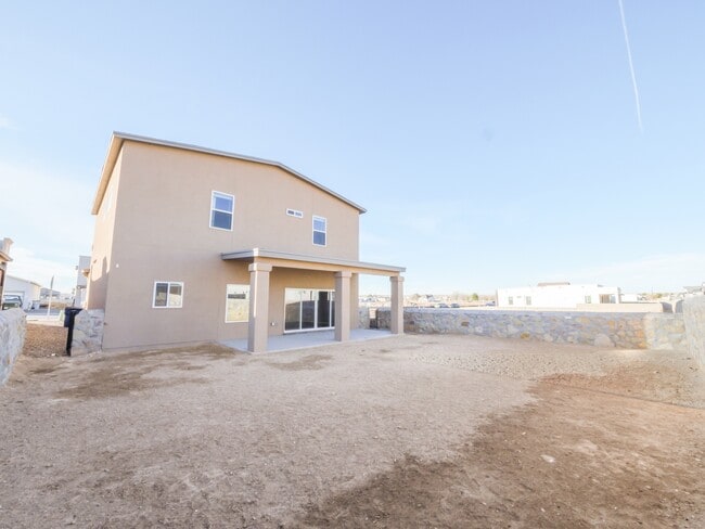 Building Photo - 917 Ada Ln