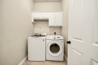 Building Photo - 13614 Ashley Run