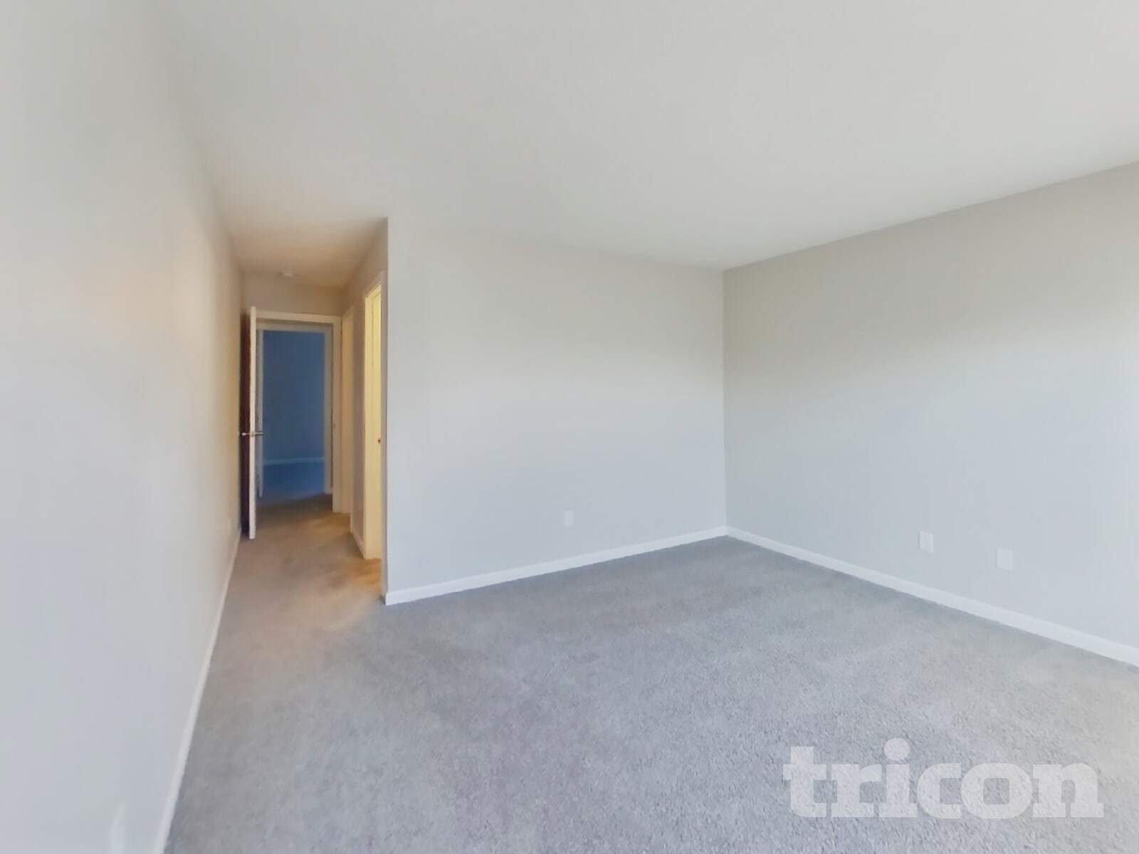 Building Photo - 10249 Cadogan Dr