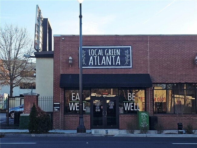 Building Photo - 870 Mayson Turner Rd NW