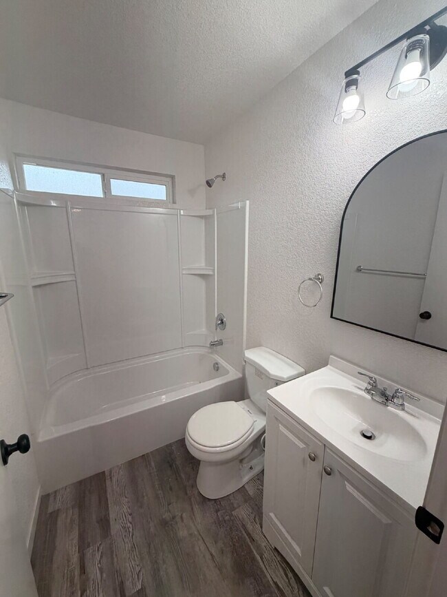 Building Photo - Price Drop !!Newly Remodeled Home for Lease 412 N Street, Merced, CA 95341