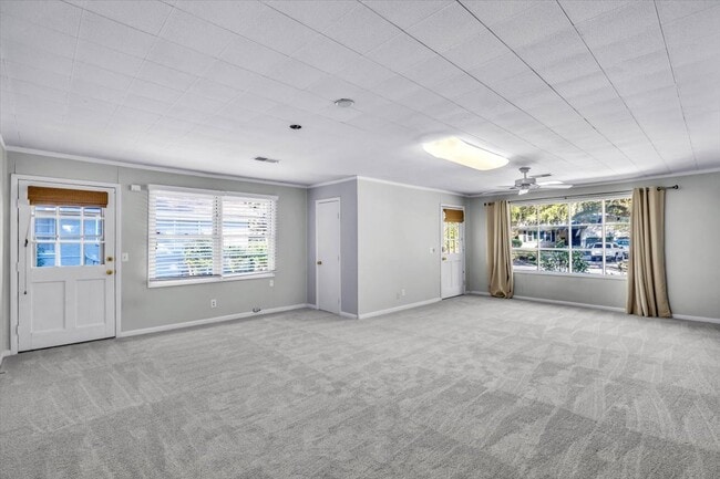 Building Photo - 317 Kensington Dr