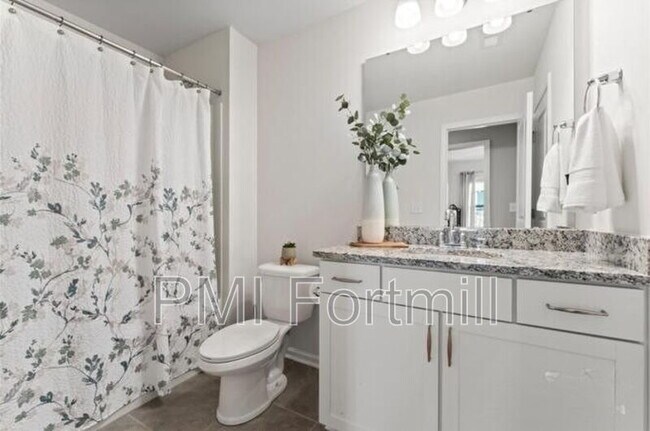 Building Photo - 310 Bulrush Rd