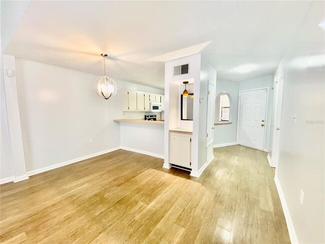 Building Photo - 5056 Ernst Ct