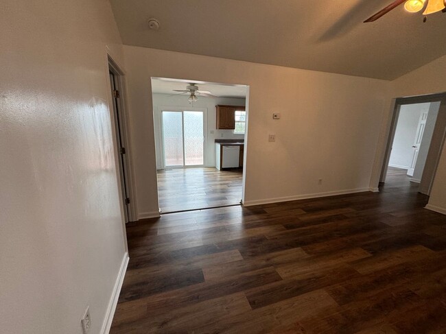 Building Photo - 489 Lakes of Dogwood Blvd