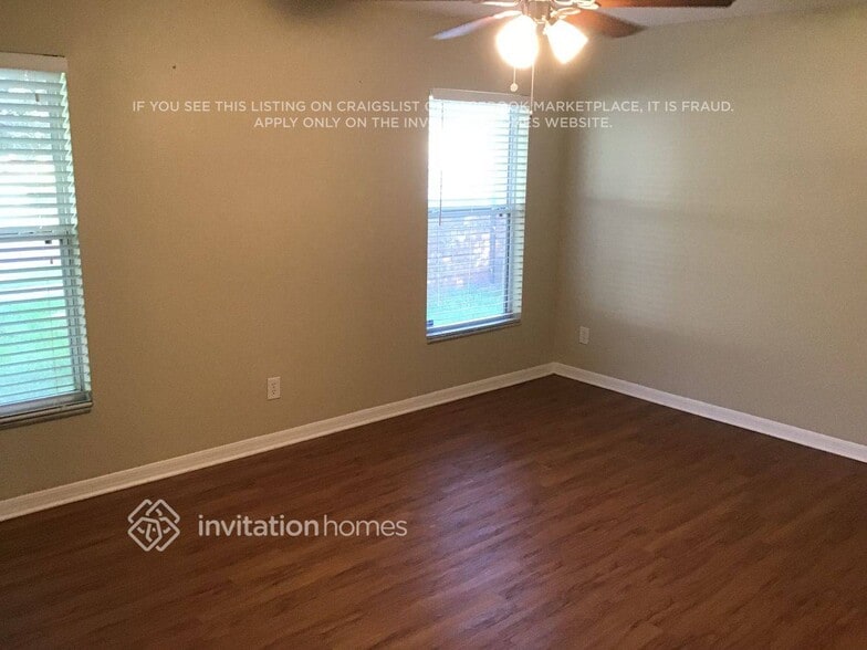 Building Photo - 4741 Ashton Dr W