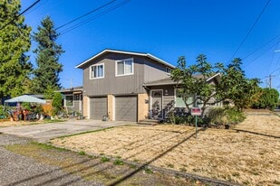 Building Photo - 5139 SE Tolman St