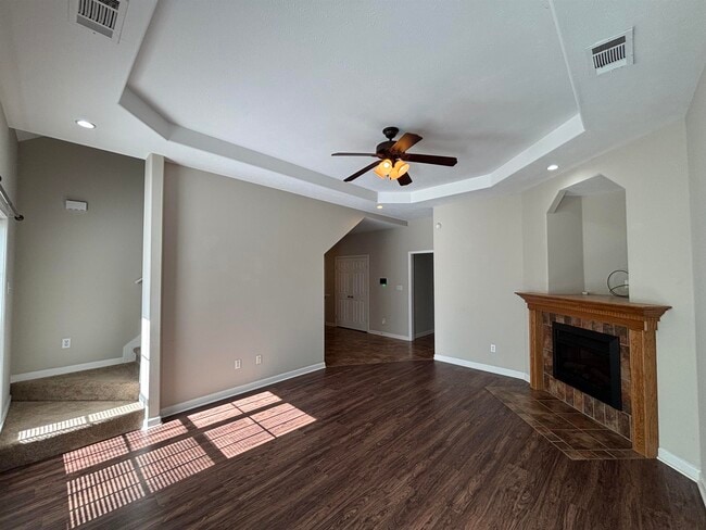 Building Photo - 152 Brighton Village Loop