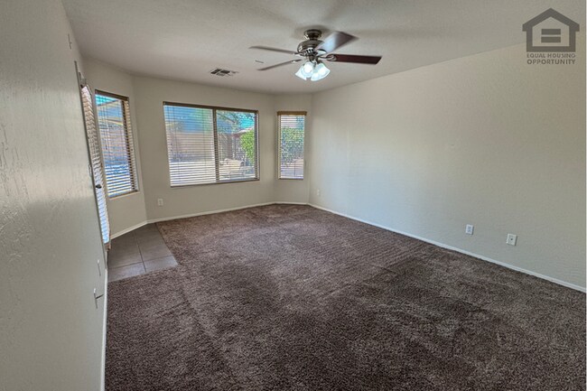 Building Photo - 3Bed/2Bath House in Avondale! Ready for Immediate Move-In! – RV GATE!