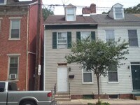 Building Photo - Charming 3 bedroom home in York, PA!