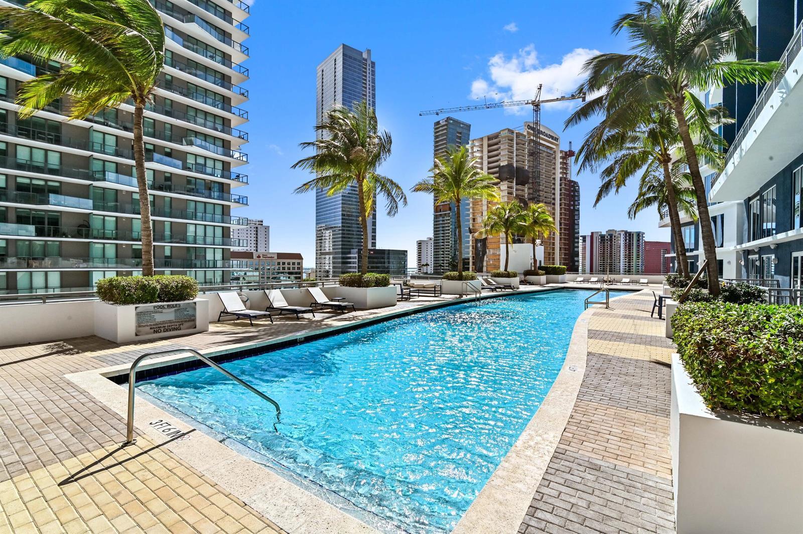 Building Photo - 60 SW 13th St