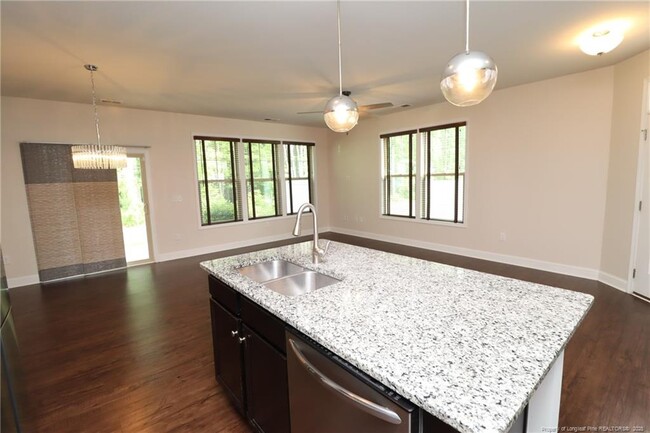Building Photo - 1103 Compass Dr