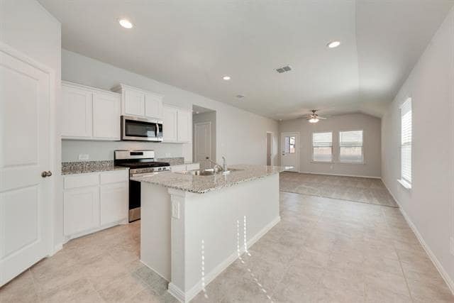 Building Photo - 171 Running River Dr