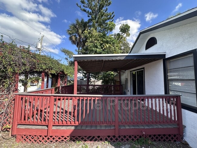 Building Photo - 2635 Arnold St