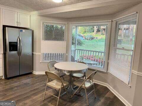 Building Photo - 8712 Lake Dr SW