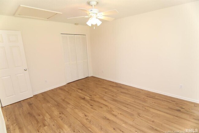 Building Photo - 6114 Deerwood Pl