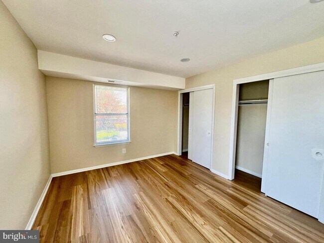 Building Photo - 7901 Badenloch Way
