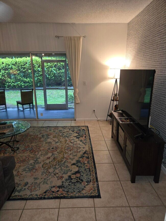 Building Photo - 4675 Palmbrooke Cir