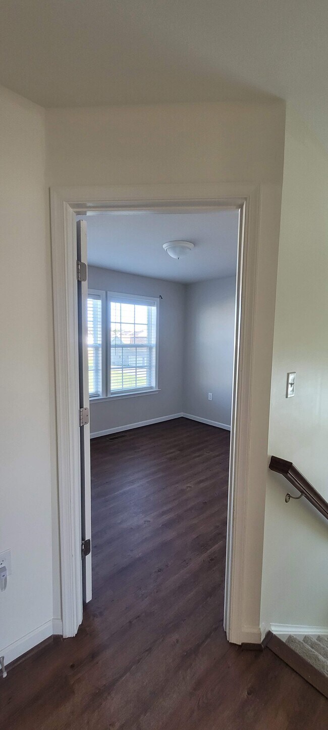 Building Photo - 342 Mcwharton Way