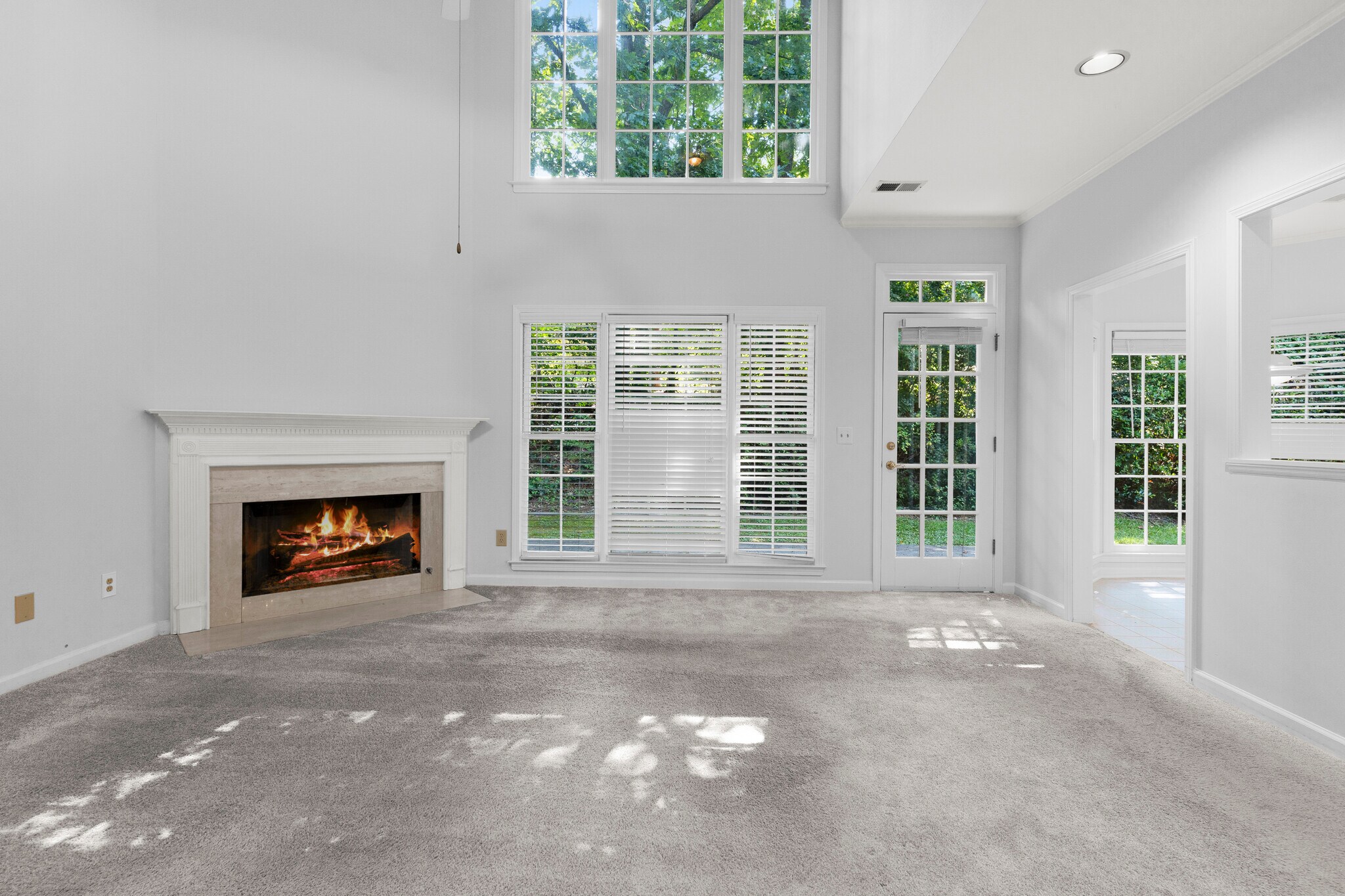 Building Photo - 1050 Shady Valley Pl NE