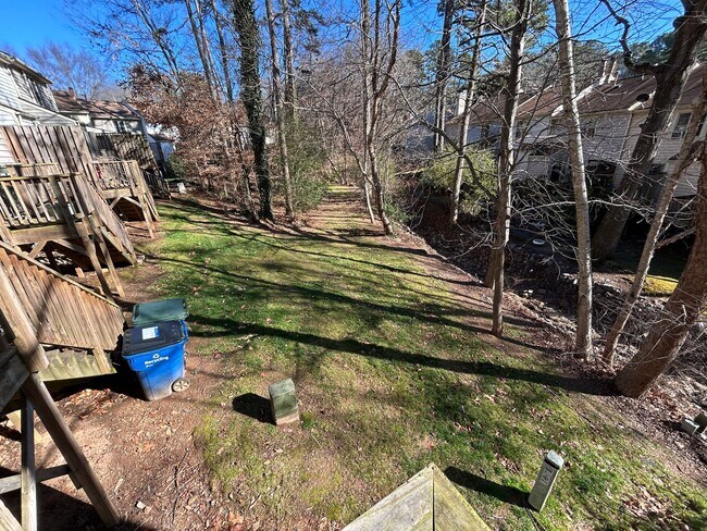 Building Photo - 6528 Thetford Ct