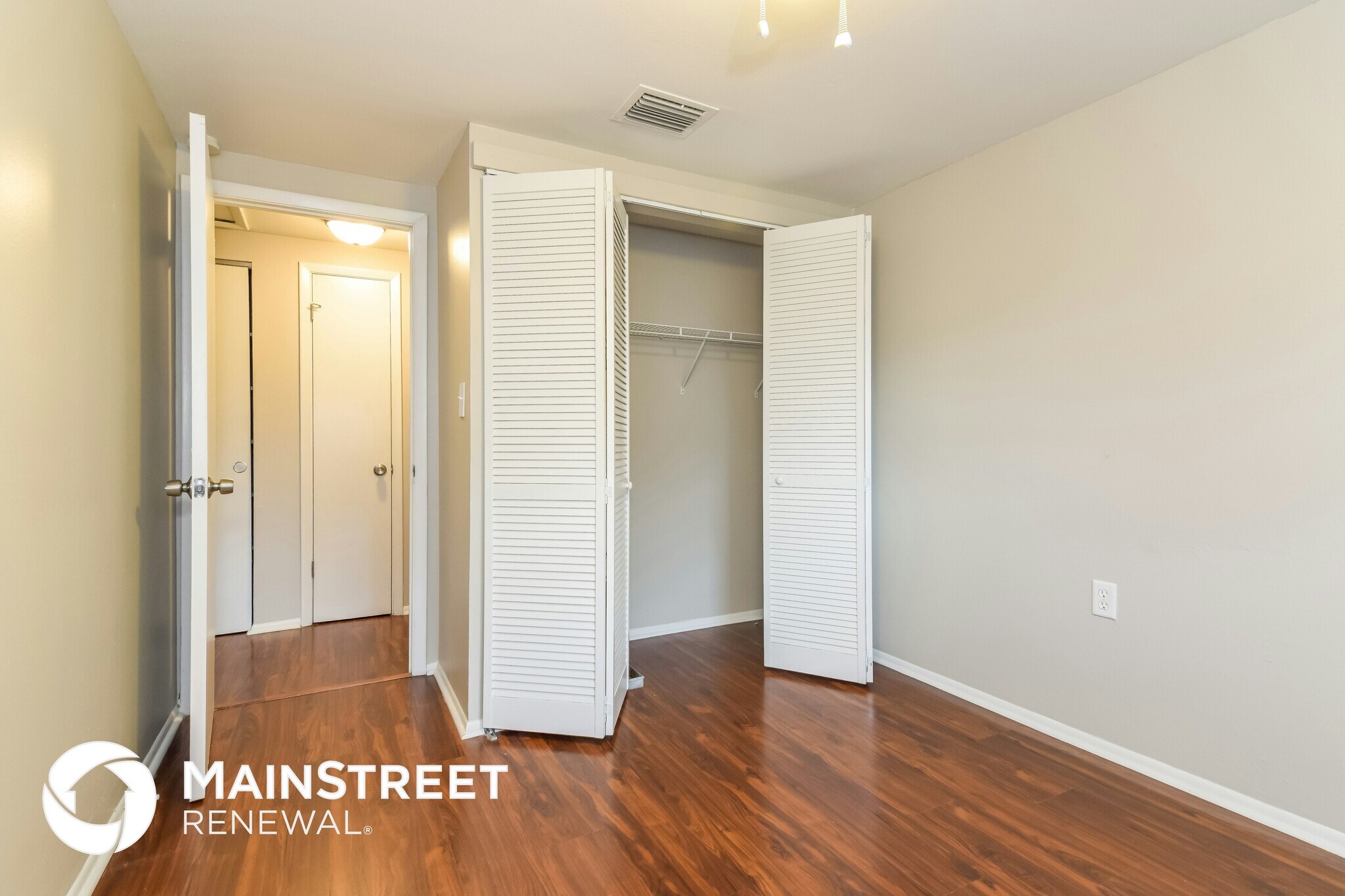 Building Photo - 8908 Hervel Cir