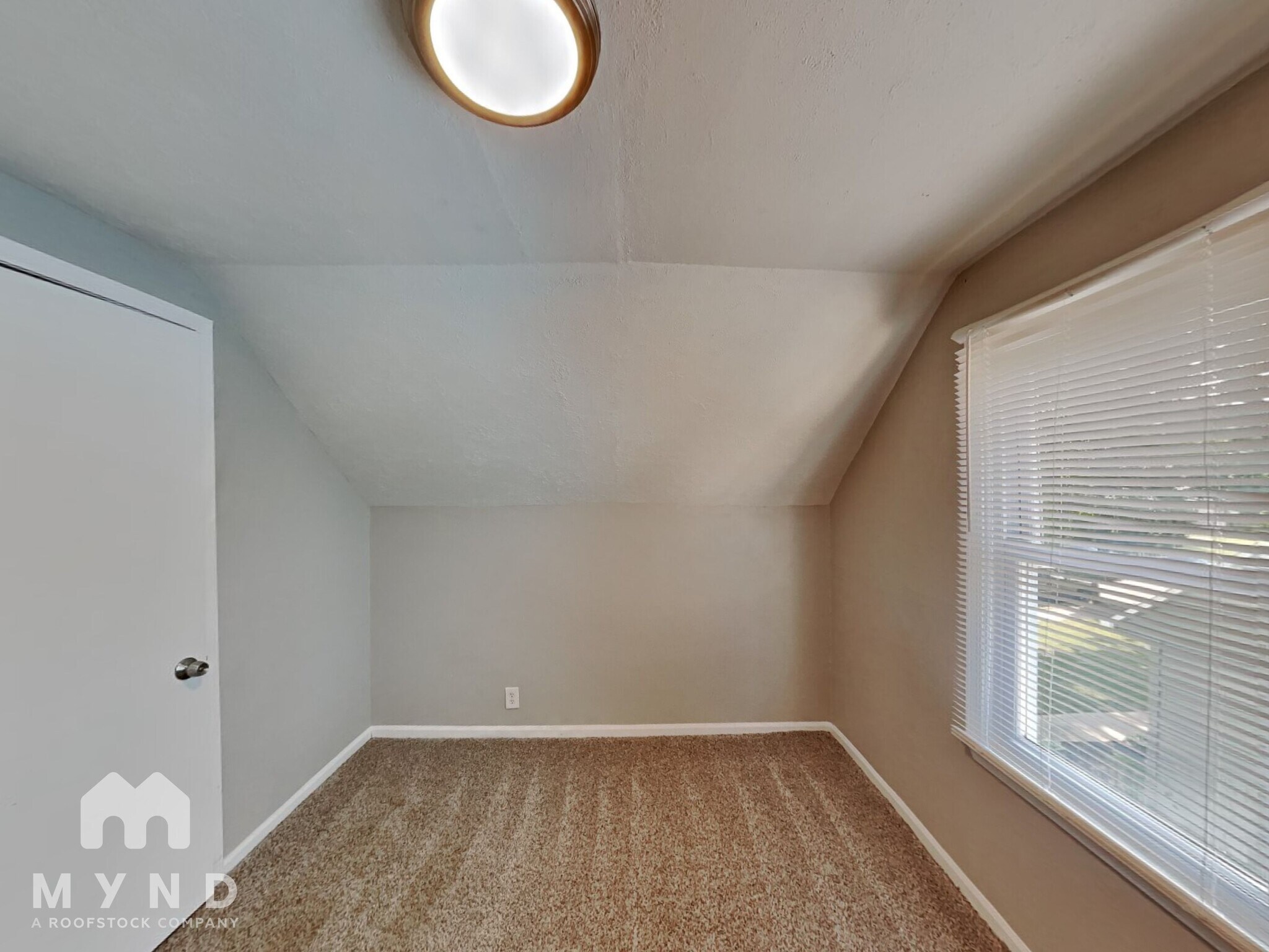 Building Photo - 939 Eastmoor Blvd