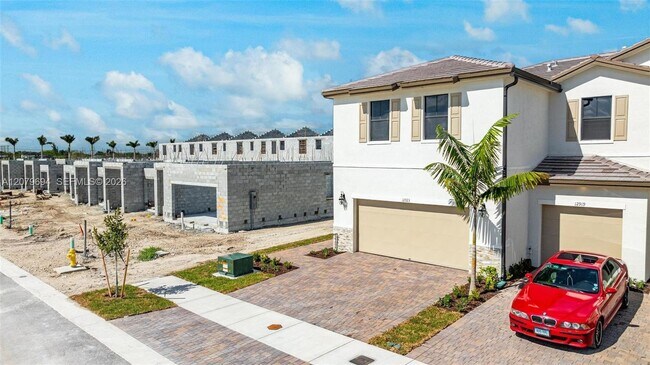 Building Photo - 12923 SW 231st Ter