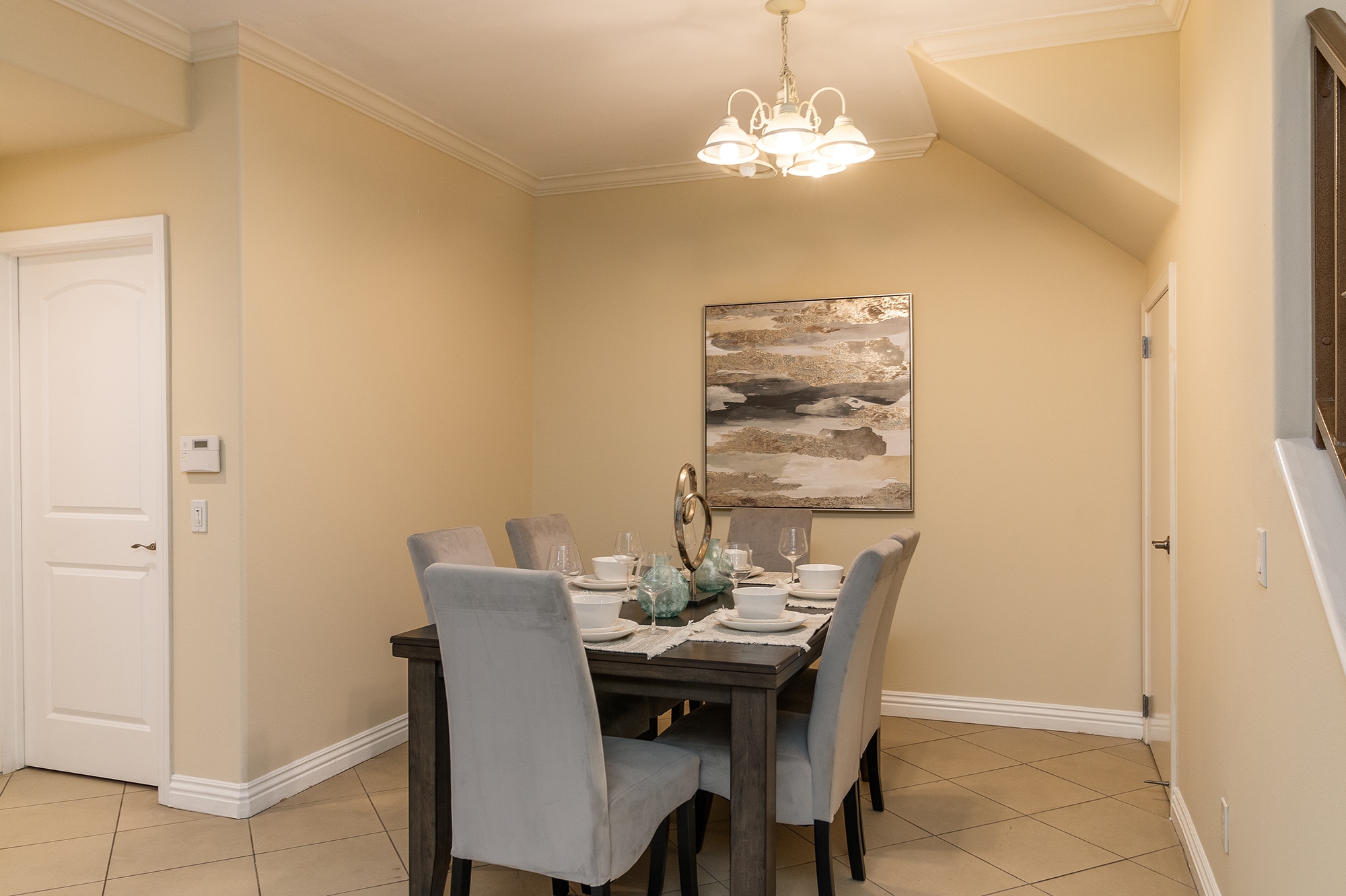 Dining Area - 3689 S La Cienega Blvd