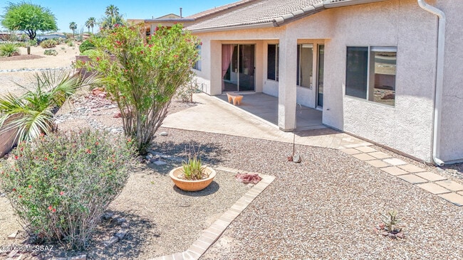 Building Photo - 4579 S Camino del Tejon
