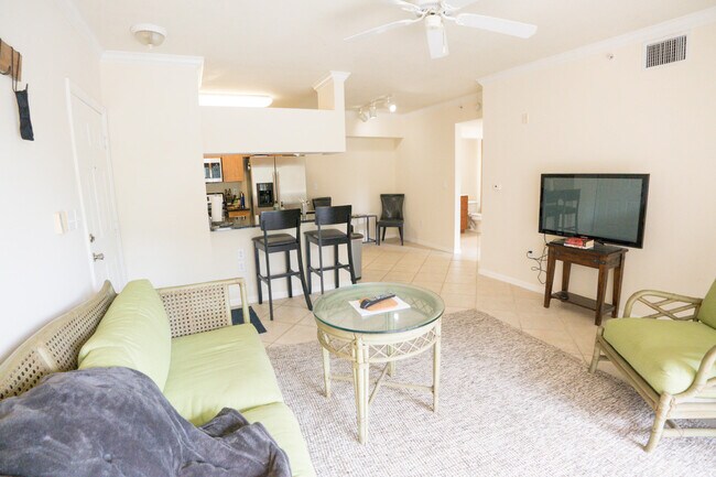 Building Photo - 6386 Emerald Dunes Dr