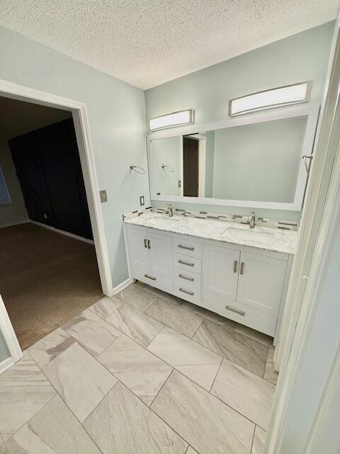 Building Photo - 1003 Sandra Dr