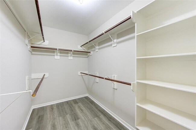 Building Photo - 9207 Ranch Ridge Ln