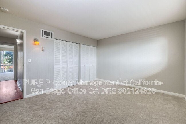 Building Photo - 4944 Cass St