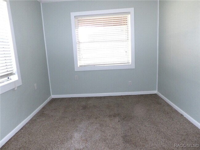 Building Photo - 503 Emery St