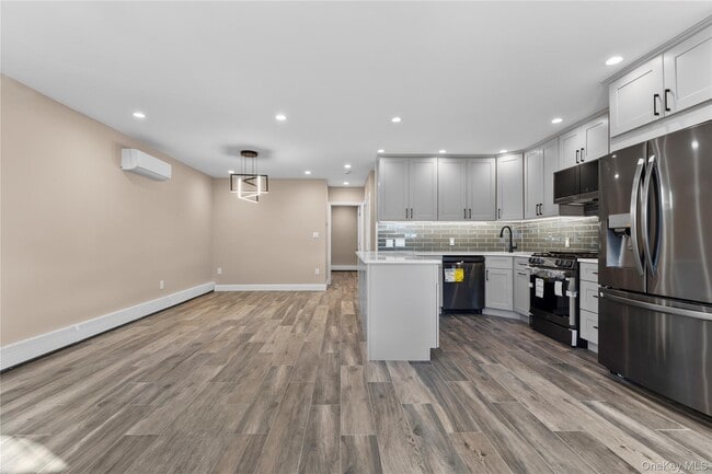 Building Photo - 40 New Hampshire St