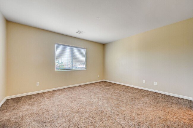 Building Photo - 1107 Aldenwood Ave