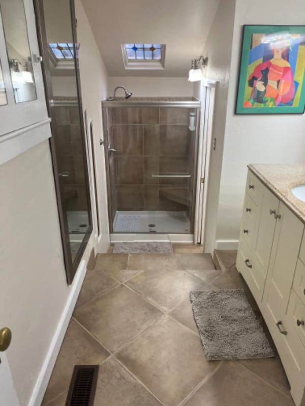 Building Photo - 22985 High Ridge Rd